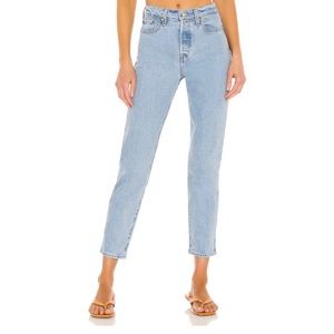 Levi’s Wedgie Icon in Tango Talks Clean Hem. $90 on Revolve website. 25” waist.